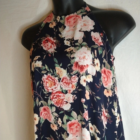 Sleeveless Floral Dress EUC 💗 - Picture 2 of 9